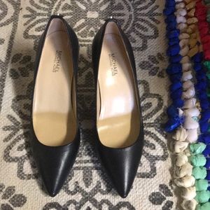 Michael Kors Black heels